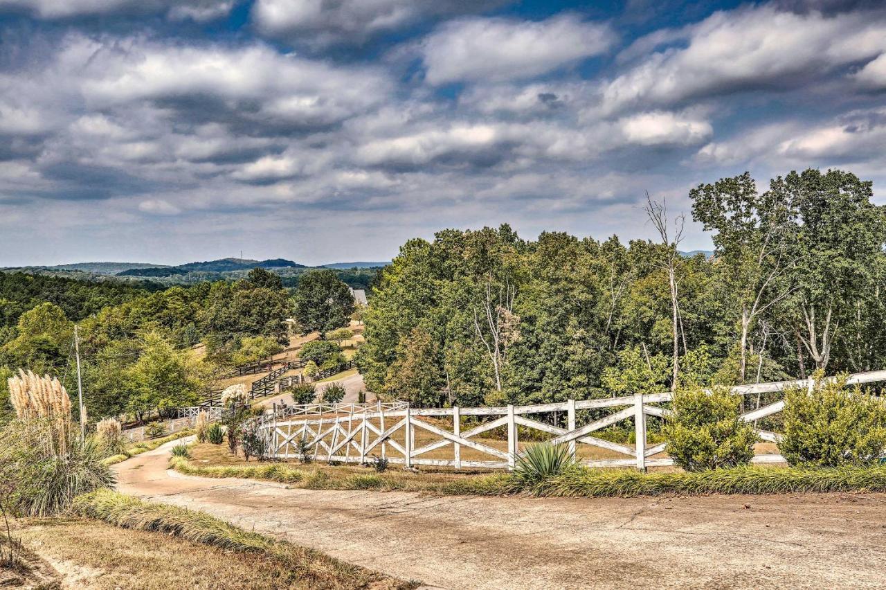 Lake Allatoona Area Studio With Pool And Views! Картърсвил Екстериор снимка